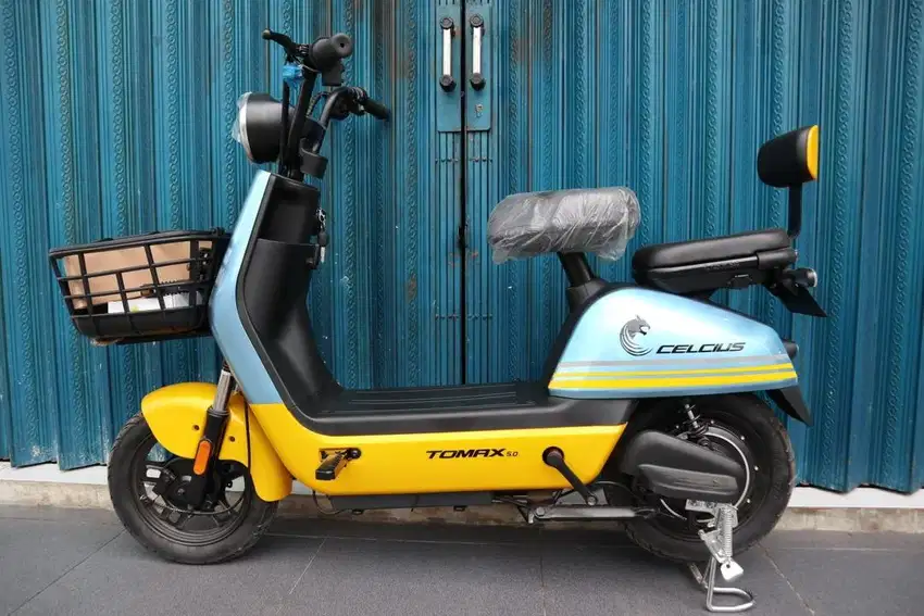 SEPEDA LISTRIK CELCIUS TOMAX 5.0 ALL NEW