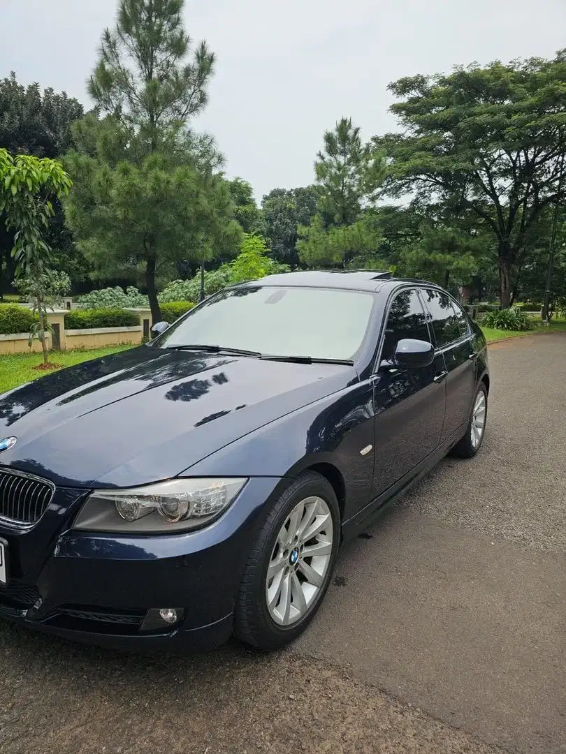 BMW 325i E90 LCi - Mobil Bekas - 922718878