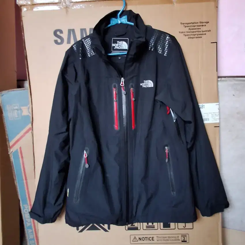 jaket gunung the North face goretex waterproof jacket motor