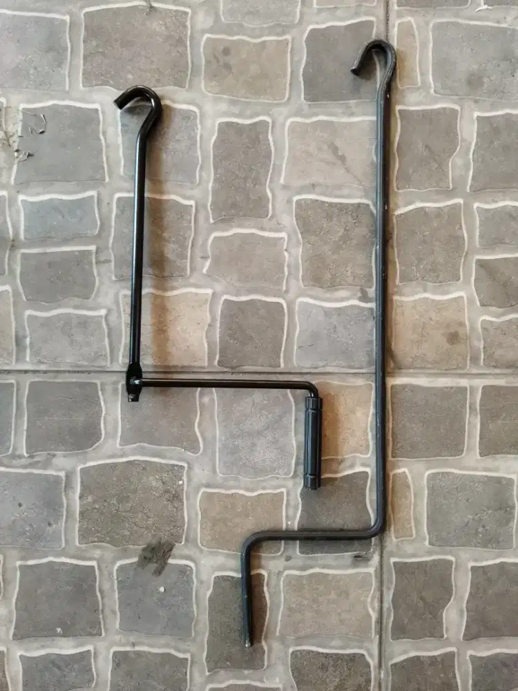 Stang dongkrak mobil