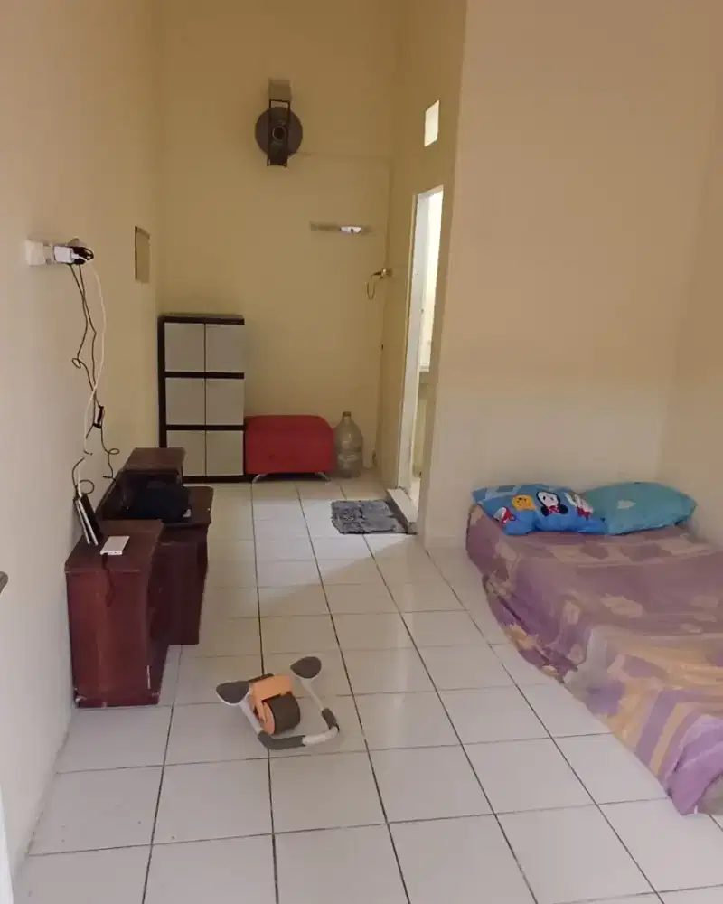 Kos kost kamar mandi dalam kontrakan tangerang periuk hotel penginapan