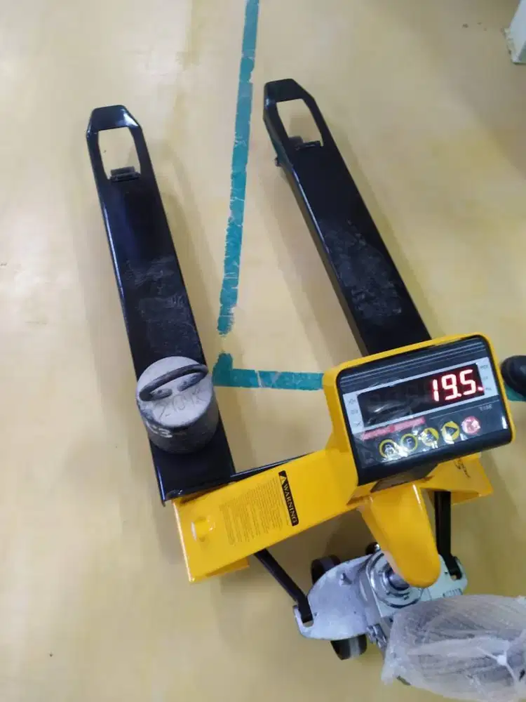 Hand Pallet Scale / Hand Pallet Timbangan  Dengan Capacity 2 Ton