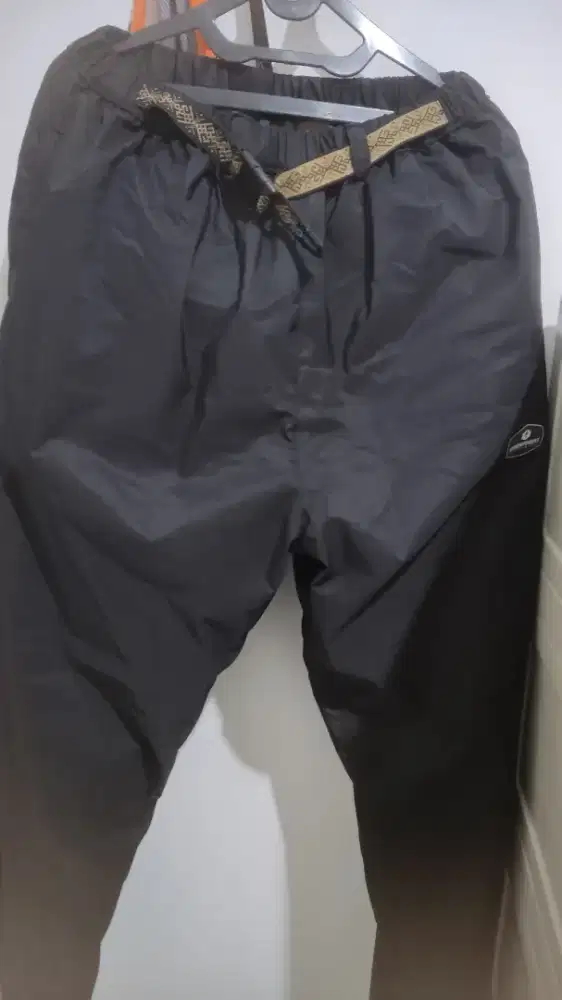 Celana gunung inner polar waterproof green forest