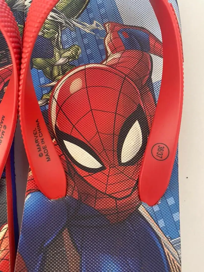 Sandal anak laki laki spiderman