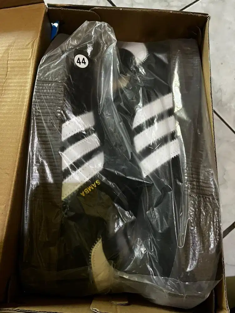Adidas Samba Hitam