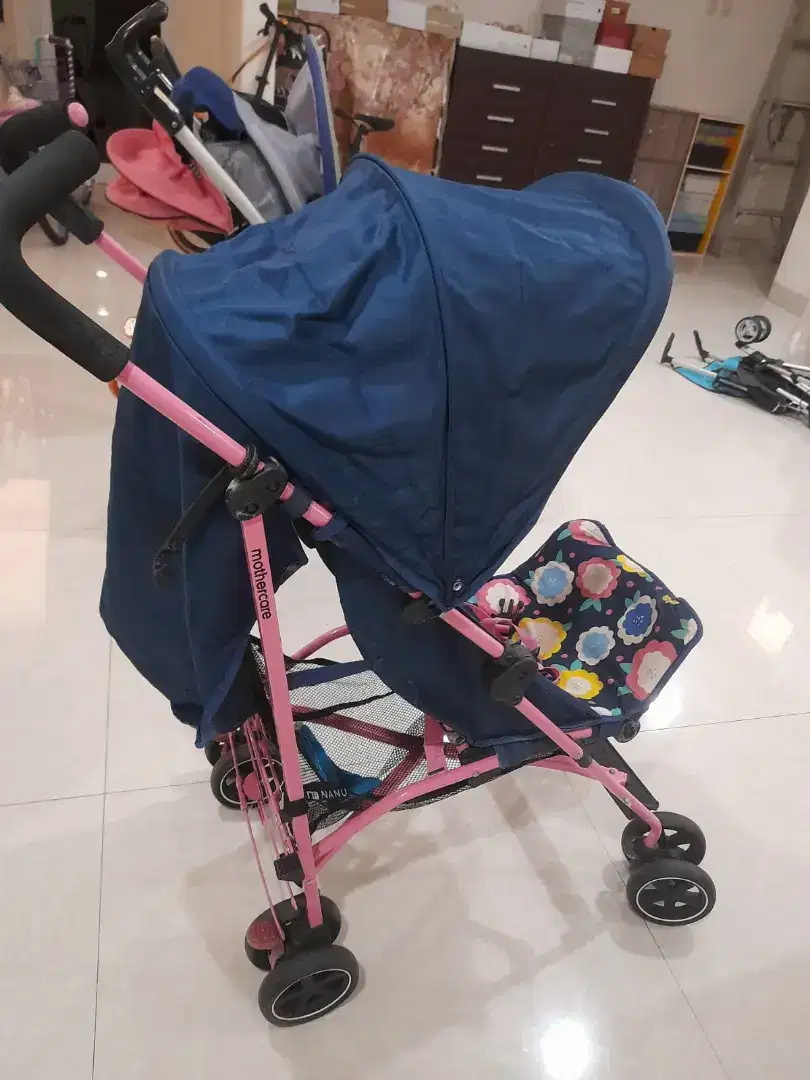 Dorongan Stroller baby bayi anak MEREK MOTHER CARE  masih seperti baru