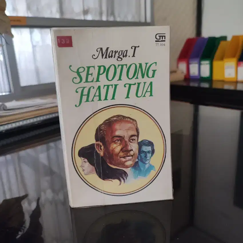 JUAL NOVEL BEKAS KARYA MARGA T.