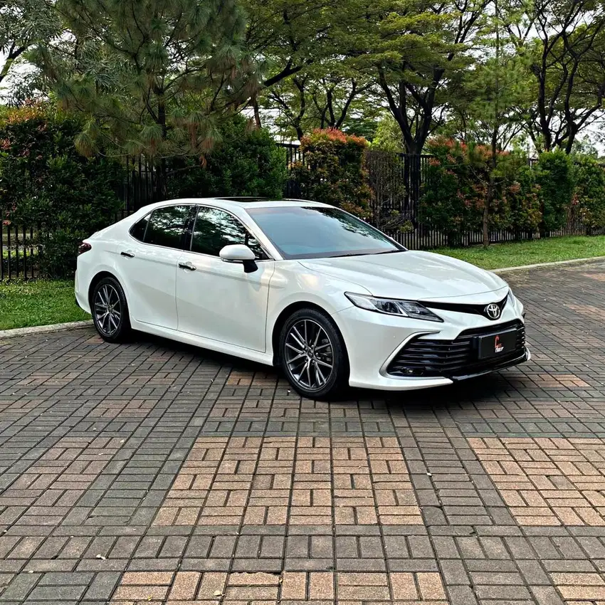LOW KM Toyota Camry V 2022 Istimewa Accord 2021 Hybrid 2023