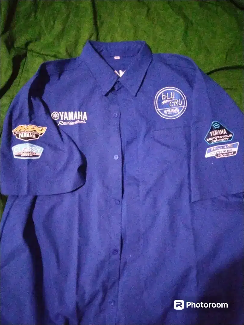 Kemeja team Yamaha size XL