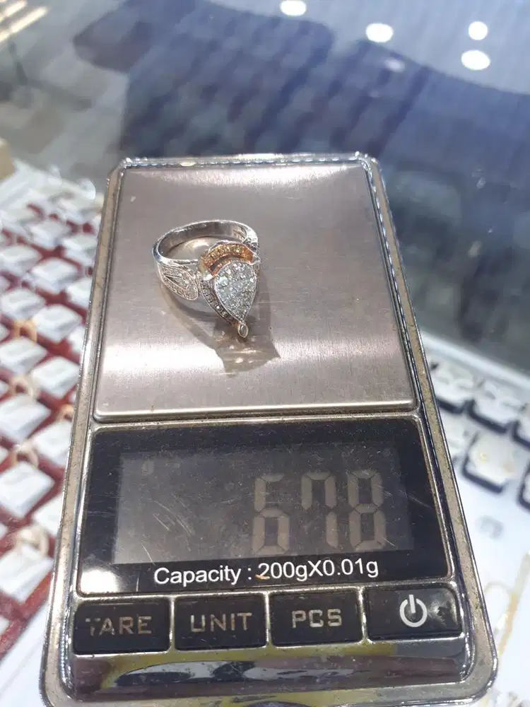 Menerima emas dgn kondisi putus patah surat hilang dan logam mulia dll