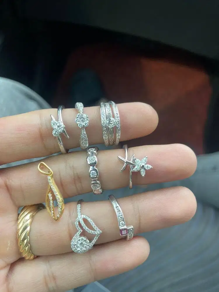 Menerima emas dgn kondisi putus patah surat hilang dan logam mulia dll