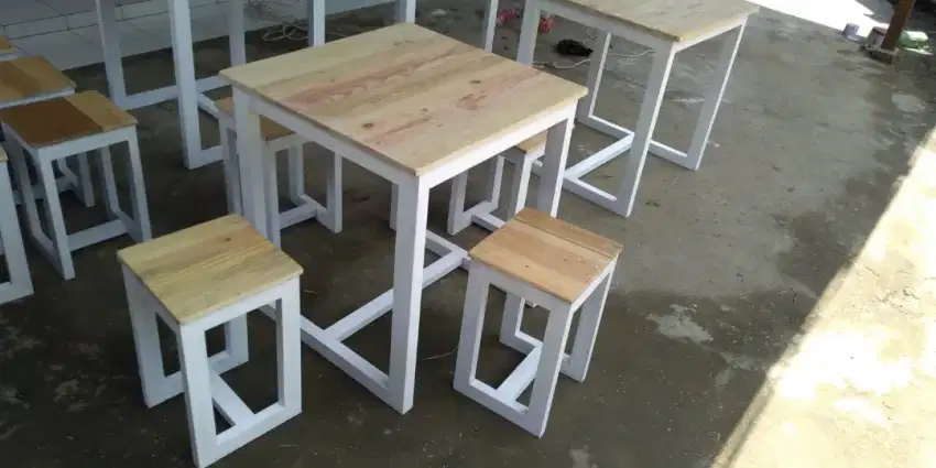 Set meja kursi jati belanda