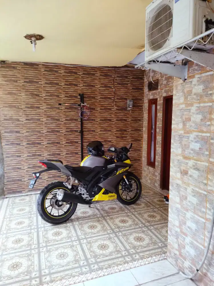 Dijual Yamaha R15 V3 Kuning Th. 2020