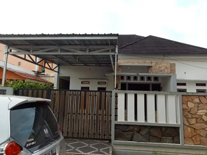 Disewakan rumah