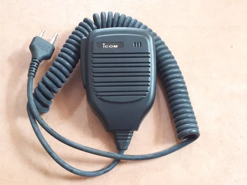 iCom Radio Communication Microphone (A-800)