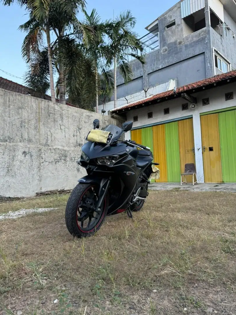 Yamaha R25 2014 Low Km 11 RB ASLI RECORD 250 unit Pertama sertifikat