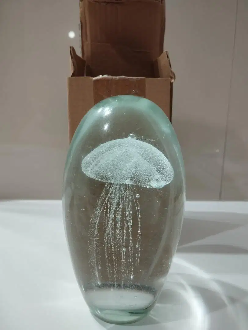 New - Sculpture Glass Decorative Jelly Fish