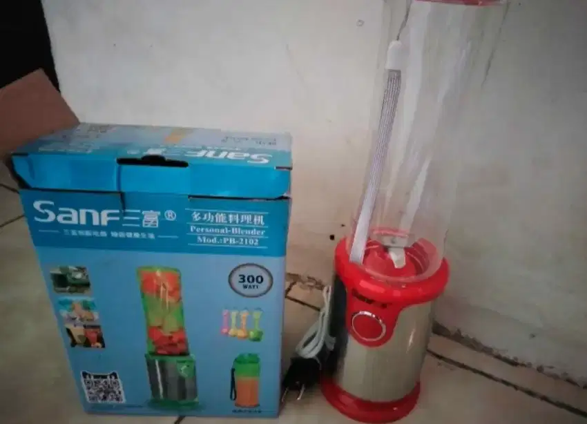 Blender Portable 500ml Merk SANFE