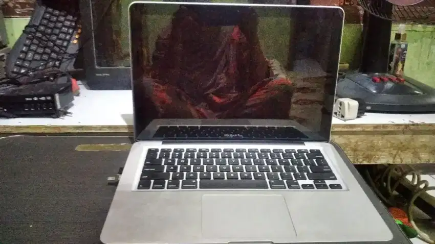 LCD macbook pro 2012-- A1278 normal bagus