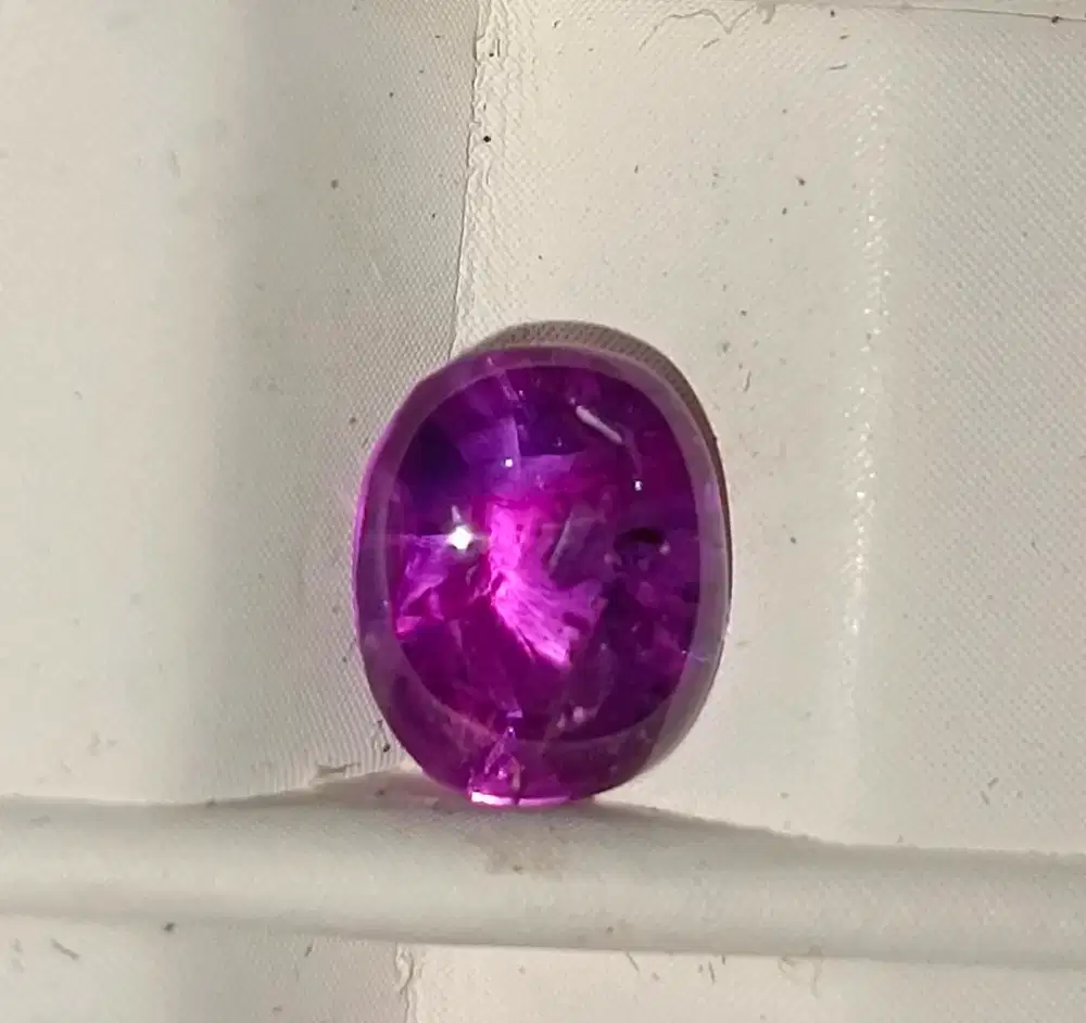 Natural PURPLE SAPPHIRE corundum cylon