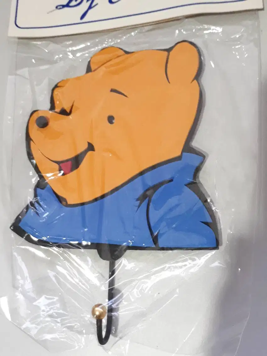 Gantungan Tokoh Komik Winnie The Pooh Smiling (S-35)