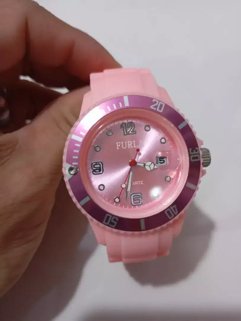 Jam tangan wanita Furla