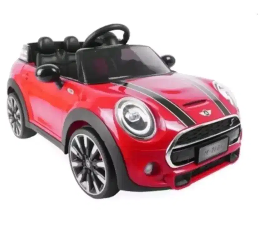 mobil aki mini cooper merah