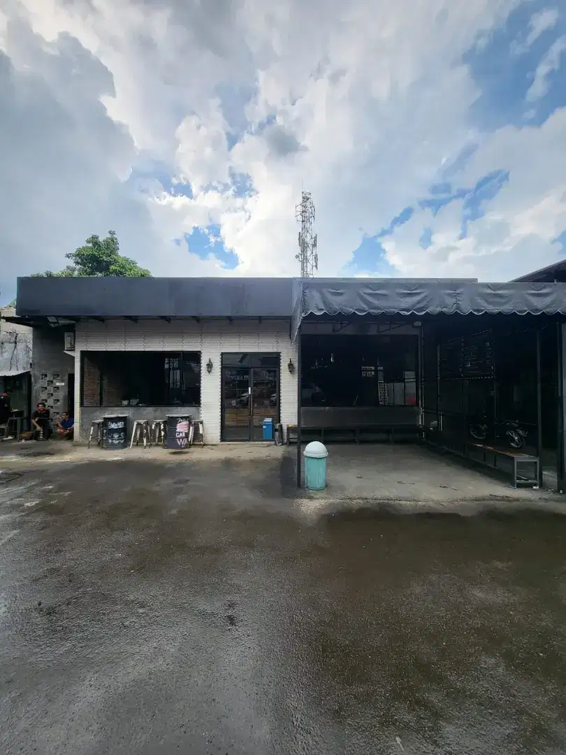 Di Sewakan Lahan Usaha Cocok Untuk Coffe Shop, Dalam Area Carwash