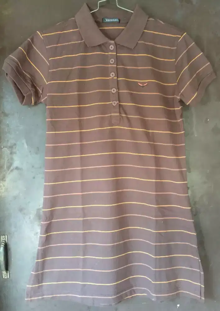 Kemeja Kaos wanita salur