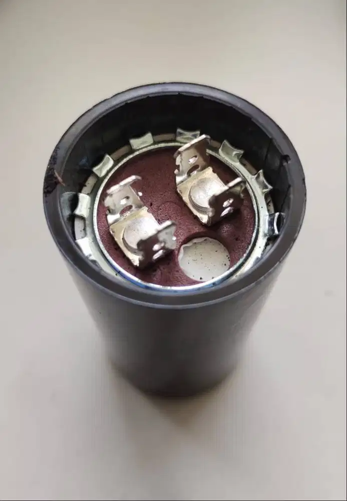 Kapasitor 161-193 MFD 125 VAC (A-591B)