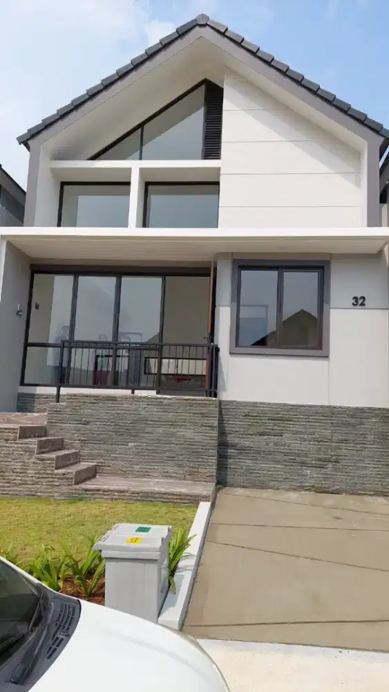 Disewakan rumah baru Spring Valley2 sentul City view gunung pancar