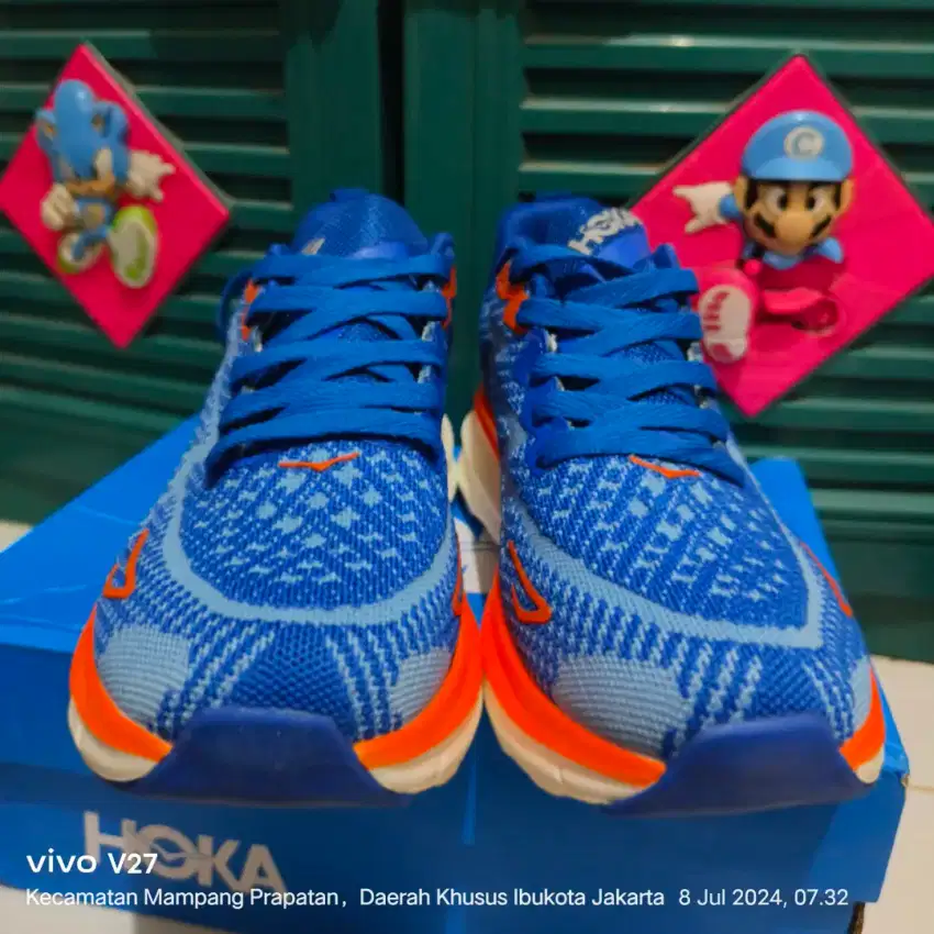 Hoka one one size 42