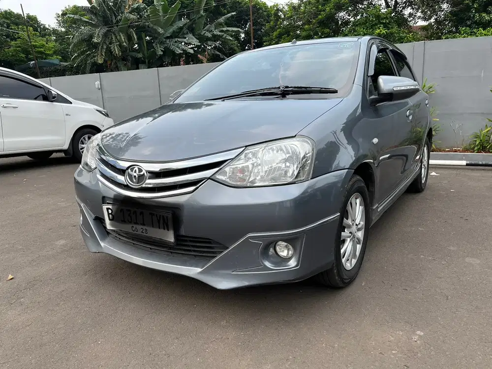 Toyota Etios Valco G 2014
