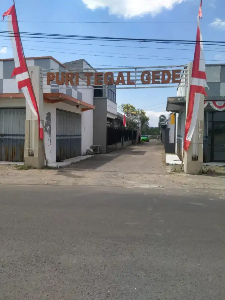 Rumah di jual jember