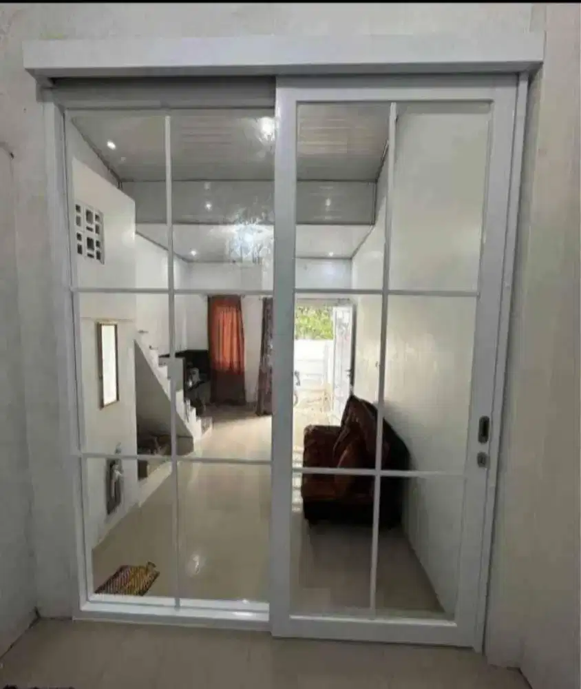 Kusen almunium pintu dan jendela kaca