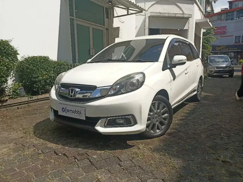 like new - HONDA MOBILIO 1.5 E PRESTIGE BENSIN A/T 2014 PUTIH