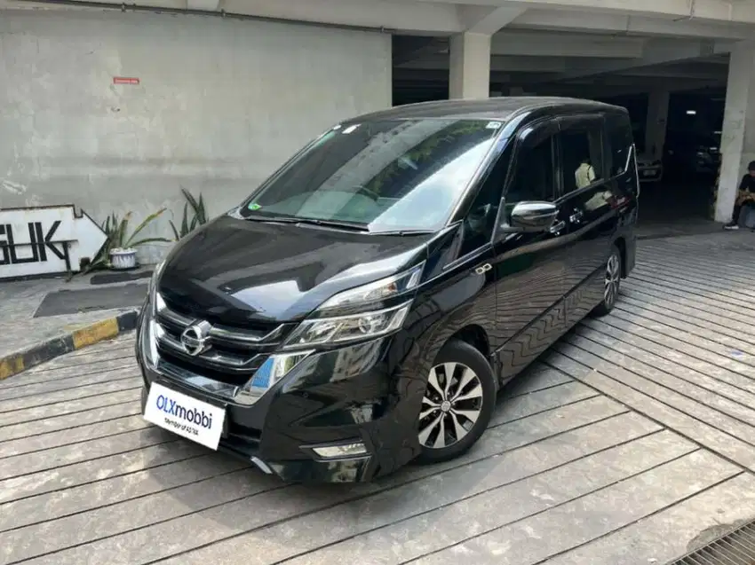 NISSAN SERENA 2.0 HIGHWAY STAR BENSIN MATIC 2018