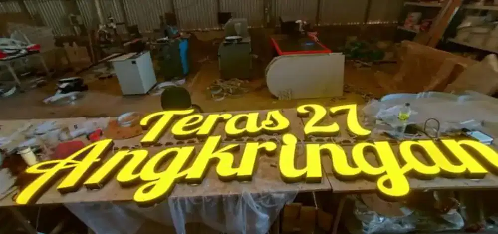 HURUF TIMBUL COSTUME AKRILIK