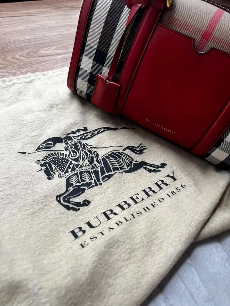 Tas Burberry Ori