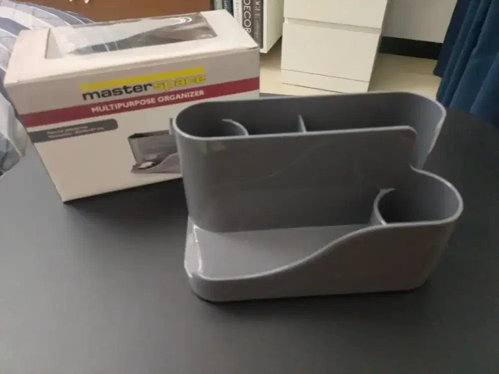 Wadah alat tulis kantor ace hardware