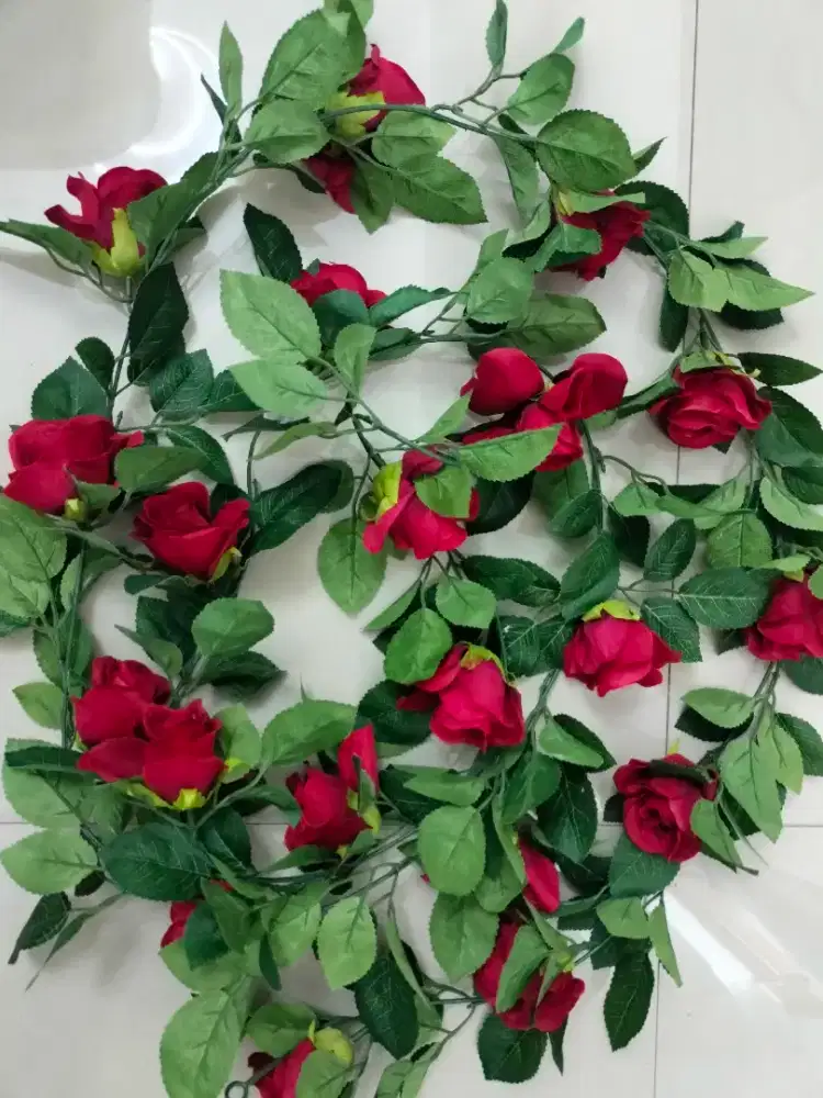 Bunga mawar rambat artificial ex cafe Ace hardware