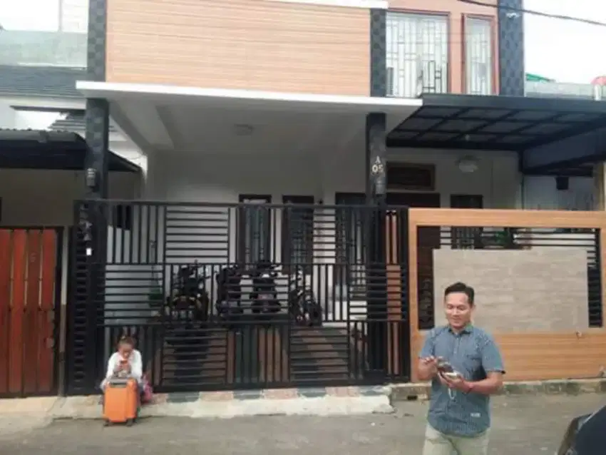Pintu pagar besi rumah minimalis