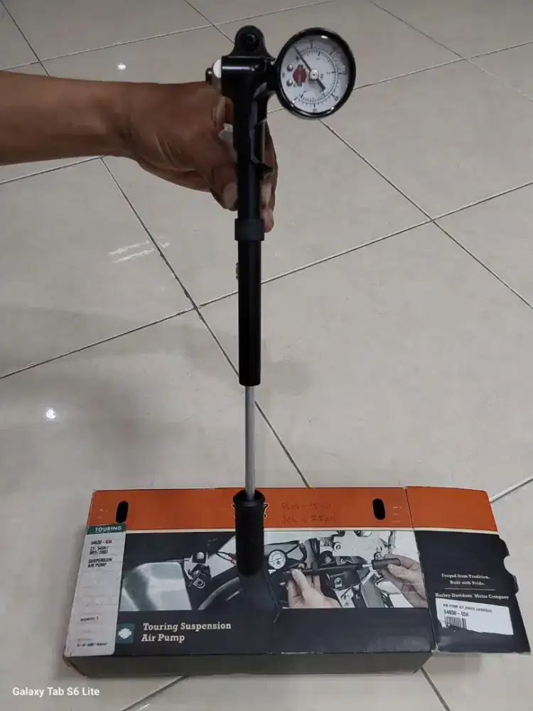 Pompa Suspensi Harley Davidson Police