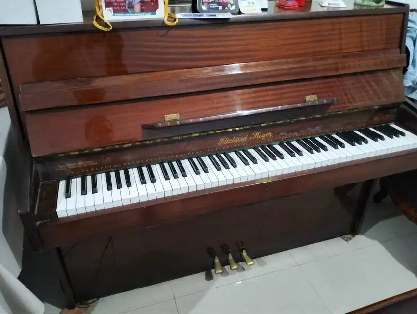 JUAL PIANO Richard Meyer