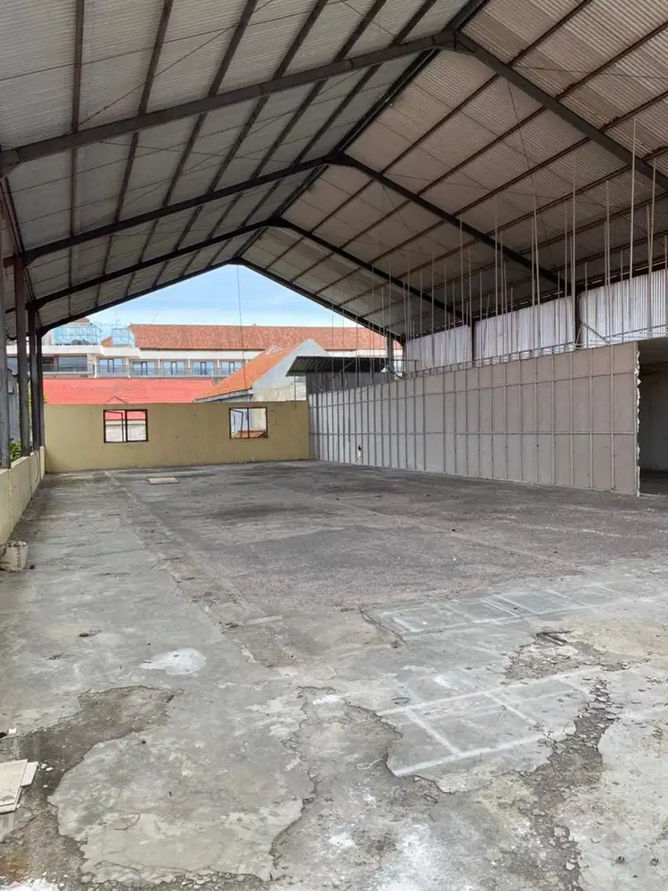 Disewakan gudang luas