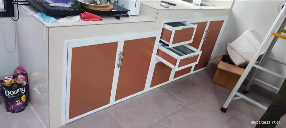 Kitchen set aluminium minimalis