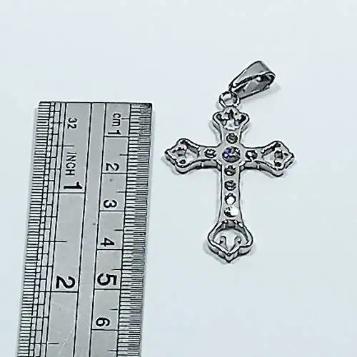 Liontin Kalung Salib Titanium Diamond Silver Necklace 2,8cm x 4,2cm