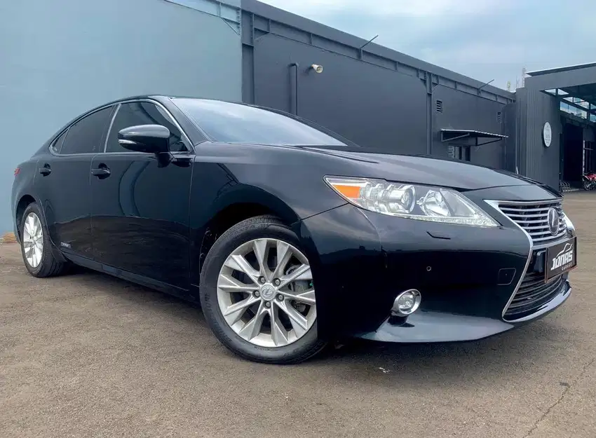 LEXUS ES300h HYBRID 2014 BLACK ON BEIGE