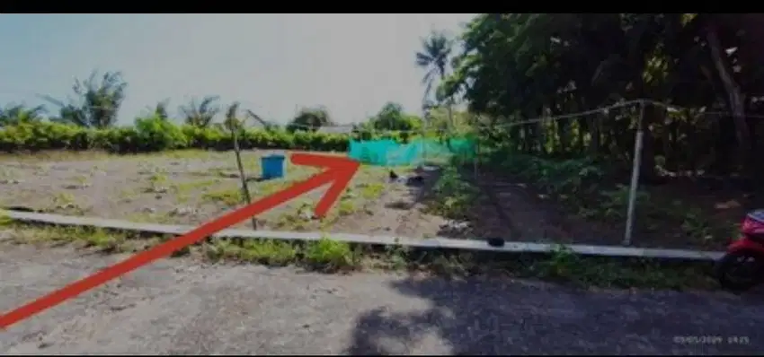 Tanah  pekarangan dekat wisata Mangrove