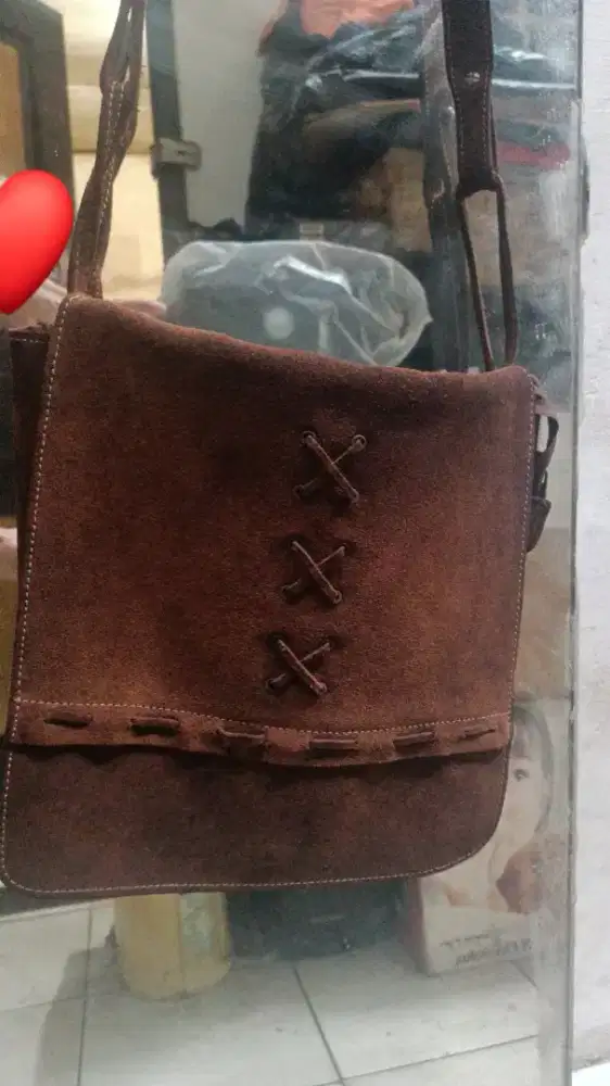 Tas salempang ori full kulit , PEPE MOLL Made in Spanyol original.